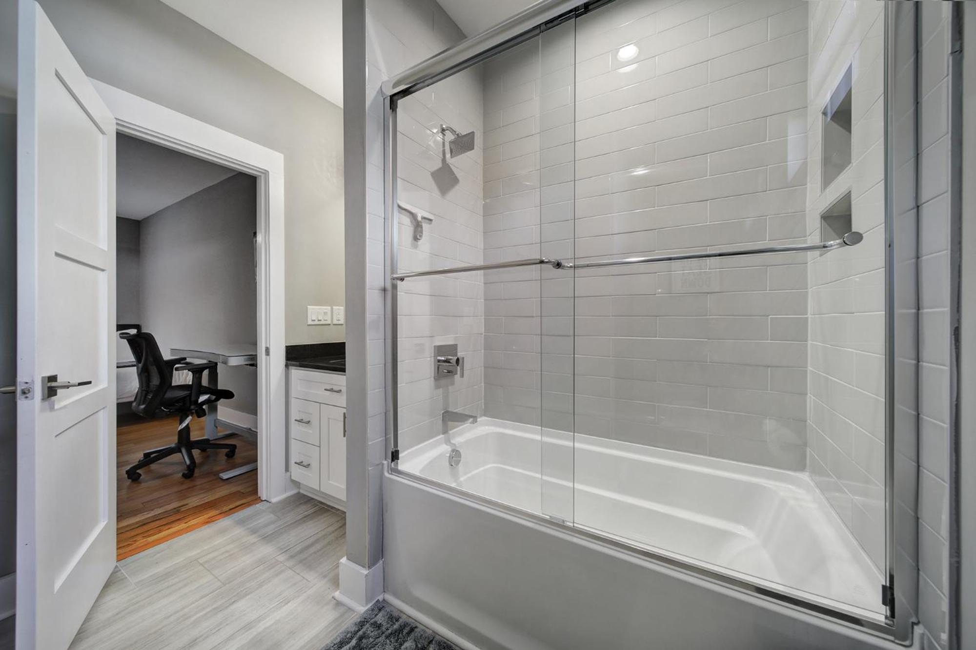 906 Westbrook B City Views Rooftop Hot Tub And Short Walk To Stadium Charlotte Esterno foto