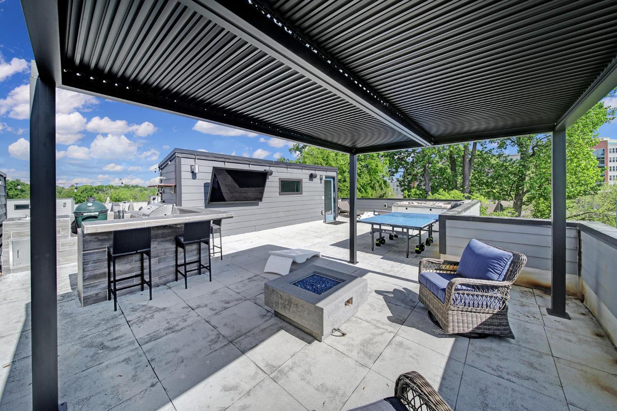 906 Westbrook B City Views Rooftop Hot Tub And Short Walk To Stadium Charlotte Esterno foto