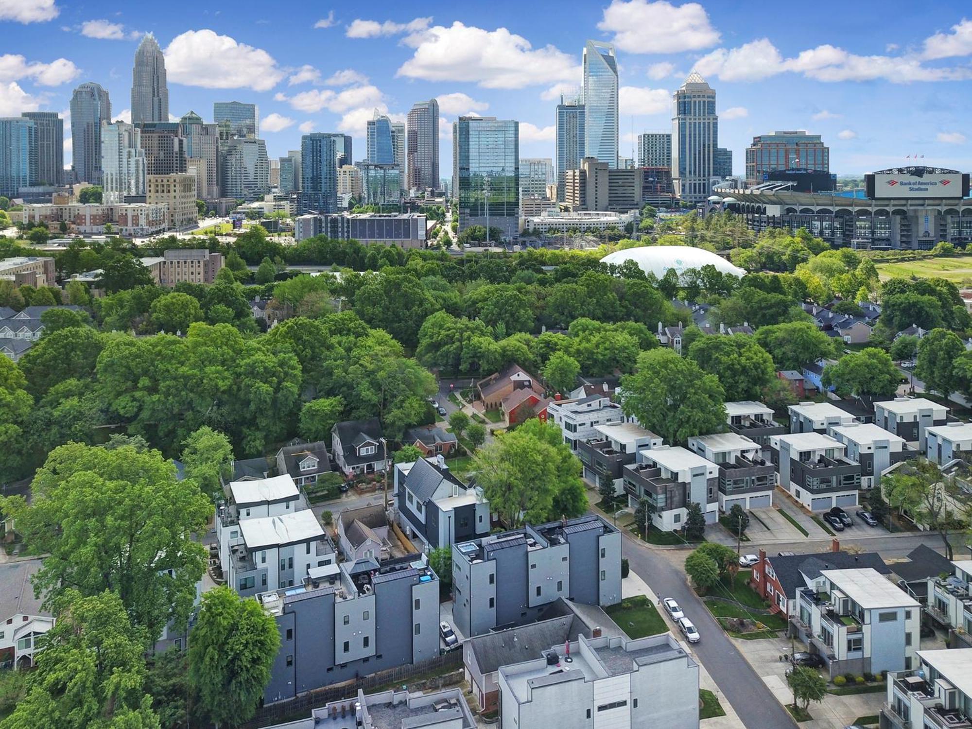 906 Westbrook B City Views Rooftop Hot Tub And Short Walk To Stadium Charlotte Esterno foto