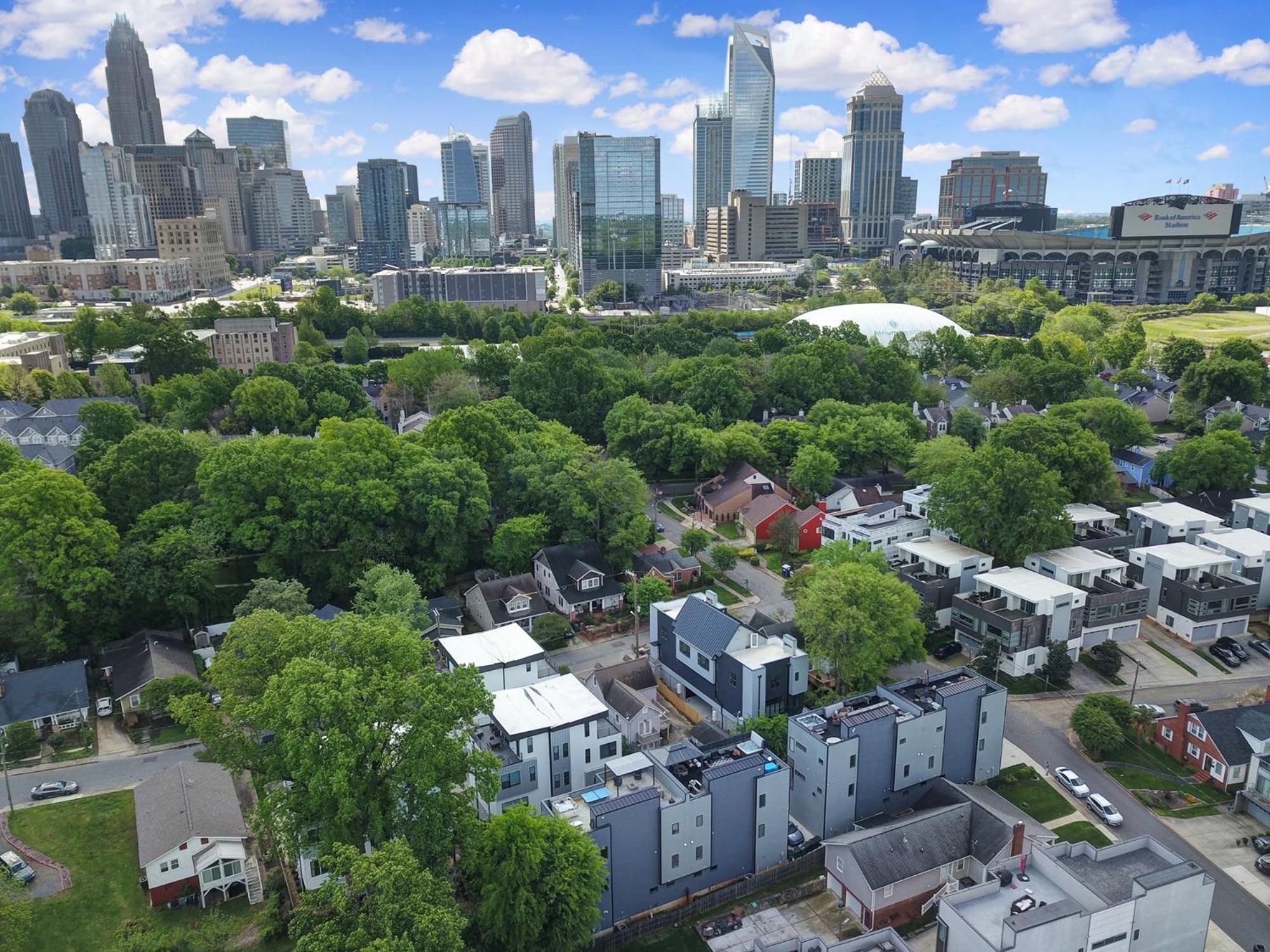 906 Westbrook B City Views Rooftop Hot Tub And Short Walk To Stadium Charlotte Esterno foto